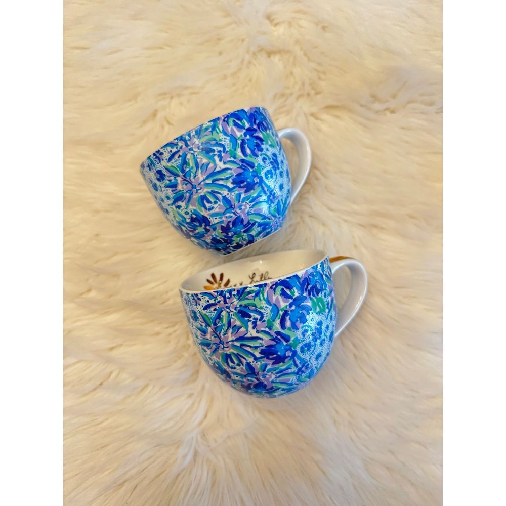 Set of 2 Lilly Pulitzer 12oz Ceramic Coffee Mugs Tea Cups Blue Floral Bronze